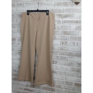 M.K.M. Designs Trouser sz 15/16 NWT  career ready, lightweight,short,Spring/Su